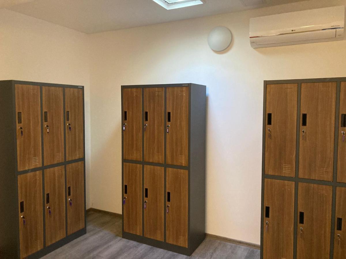 Capsule Hostel Erbenova Prága Kültér fotó